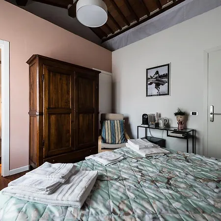 The Galileo - 2 Apartment